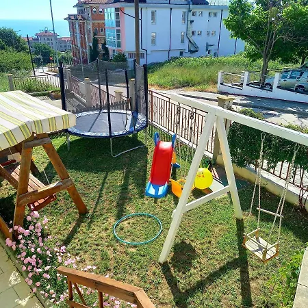 Family بيت ضيافة 2*