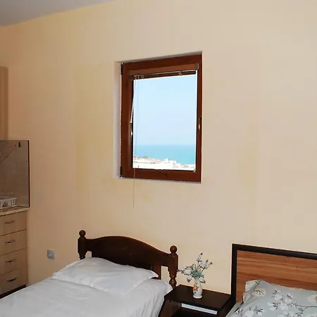 Family بيت ضيافة بايالا